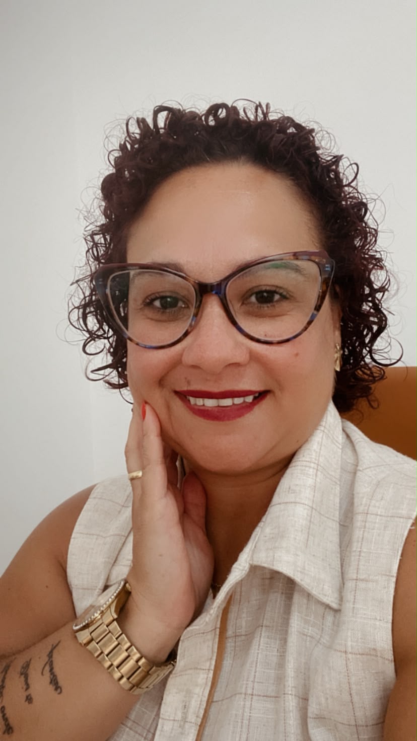 Foto da psicóloga Poliana Paixão